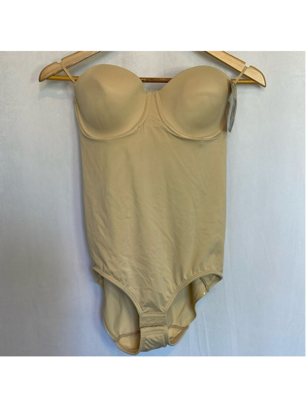 NEW Ambrielle Shapewear 36 C Cream Bodysuit Smooth Revolution Firm Control